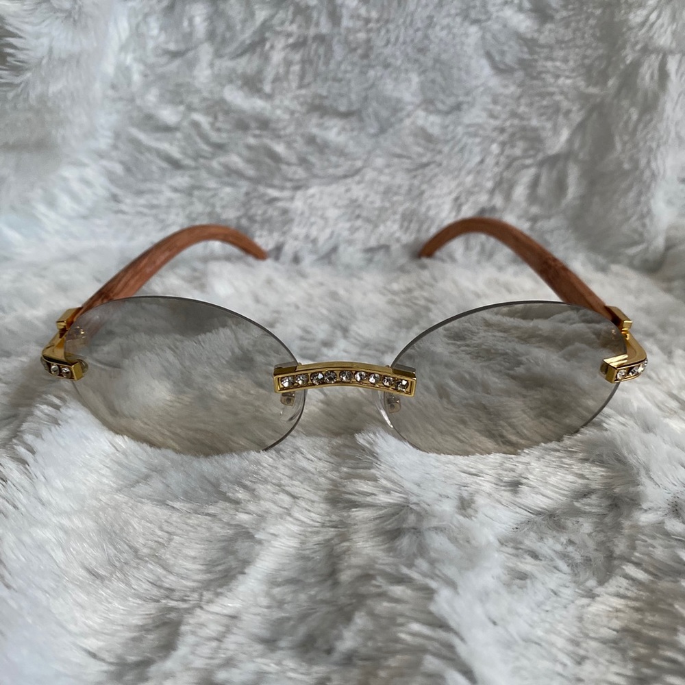Rimless circle lens